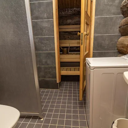 Aurinko-ruka C6 By Interhome